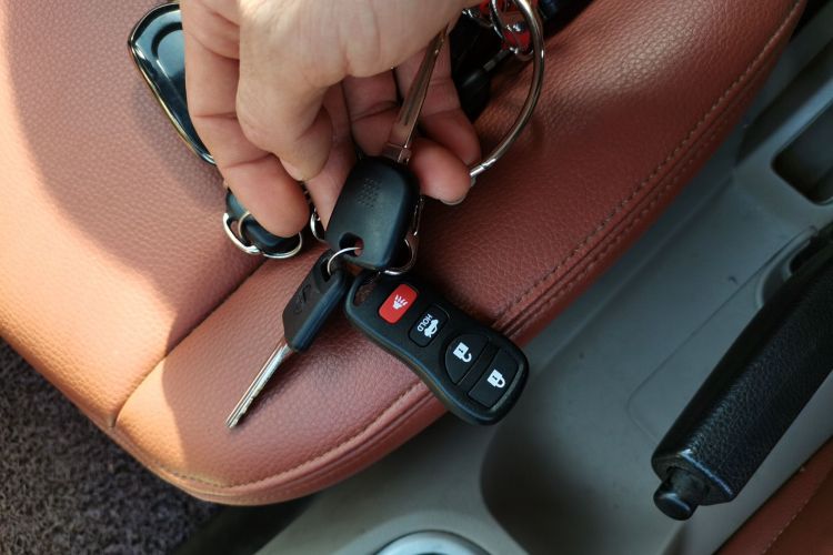 启辰R50 2015款 1.6L 手动时尚版中控内饰11