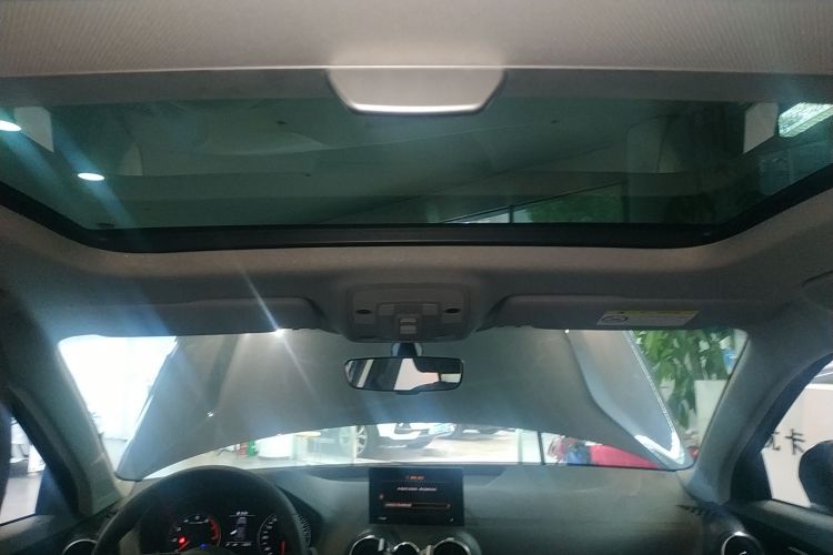 奥迪Q2L 2020款 35 TFSI 进取动感型中控内饰22