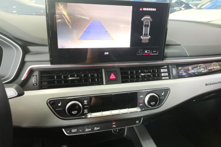 奥迪A5 2021款 Sportback 40 TFSI quattro 豪华致雅型中控内饰16