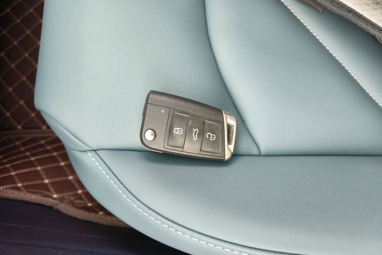 大众 途岳 2024款 300TSI 两驱月尊版中控内饰11