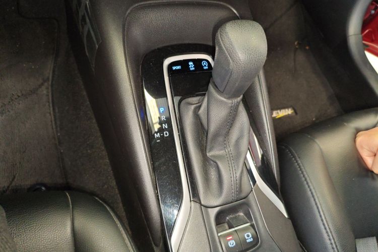 丰田 雷凌 2019款 185T CVT进取版 国VI局部细节18