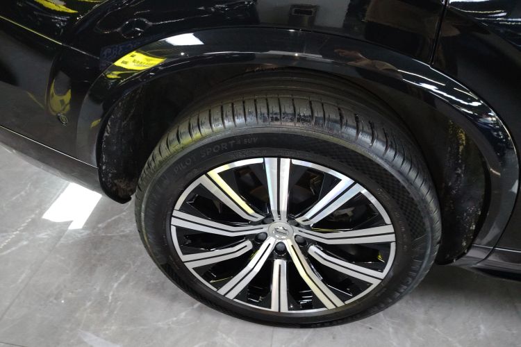 沃尔沃XC90新能源 2022款 改款 E驱混动 T8 智尊豪华版 7座车身外观6008