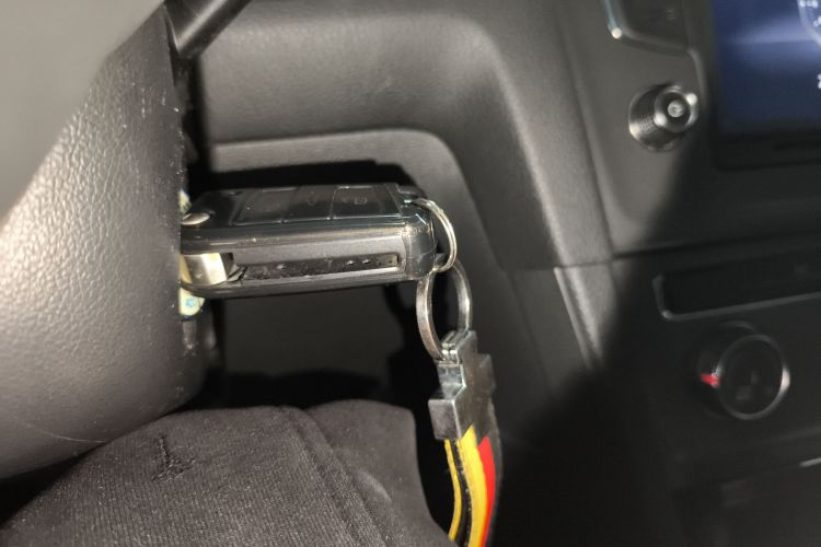 大众 高尔夫 2016款 230TSI 自动舒适型中控内饰11