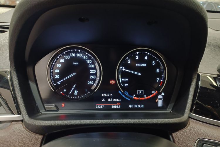 宝马X1 2021款 sDrive20Li 尊享型中控内饰14