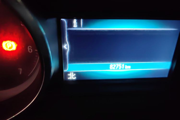 别克 昂科威 2017款 28T 四驱精英型中控内饰14