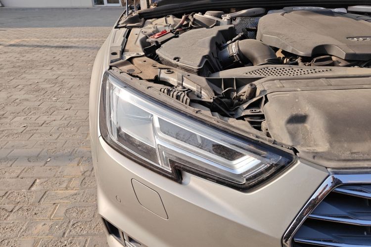 奥迪A4L 2018款 30周年年型 40 TFSI 时尚型车身外观8