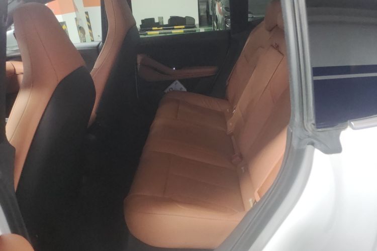 蔚来ET5 2022款 75kWh中控内饰21