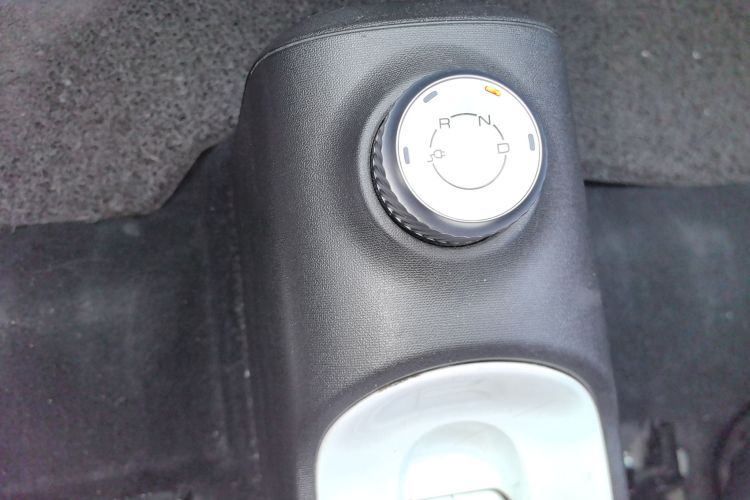 五菱汽车 宏光MINIEV 2022款 GAMEBOY 200km 玩乐款 磷酸铁锂局部细节18