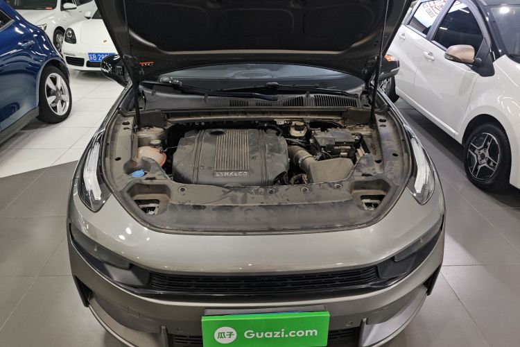 领克03 2022款 1.5TD DCT劲Pro机舱底盘24