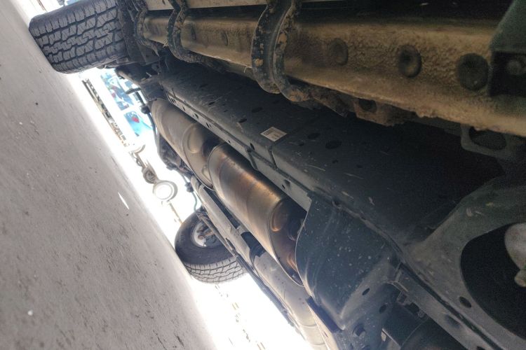 坦克300 2025款 2.0T 征服者局部细节9001