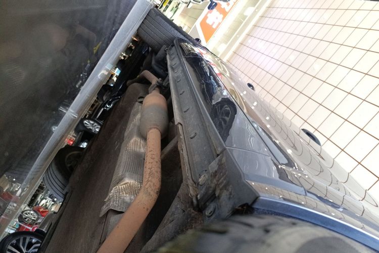 理想汽车 理想ONE 2021款 增程6座版局部细节9001