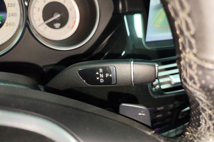 奔驰CLS 2012款 CLS 300 CGI局部细节18