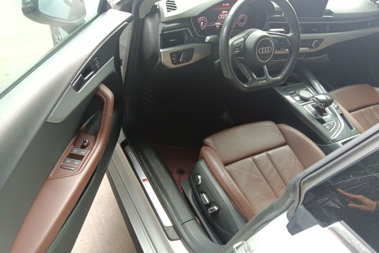 奥迪A5 2017款 Sportback 45 TFSI 时尚型中控内饰7003