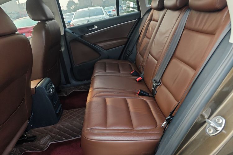 大众 途观 2015款 1.8TSI 自动两驱豪华型中控内饰21