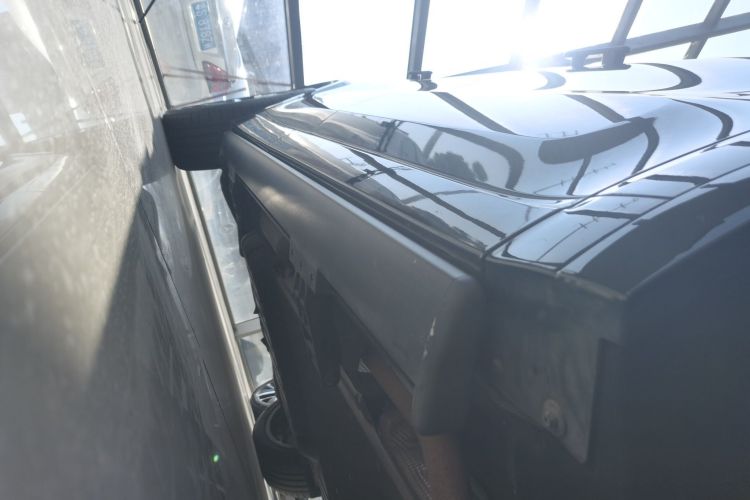 理想汽车 理想L9 2022款 Max局部细节9001