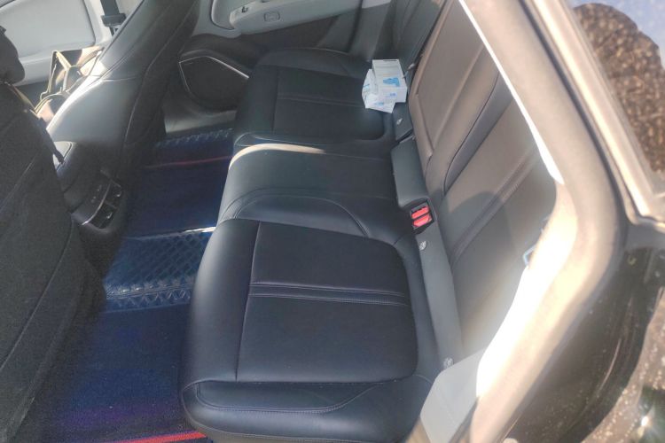 极氪007 2024款 后驱增强版 100kWh中控内饰7004