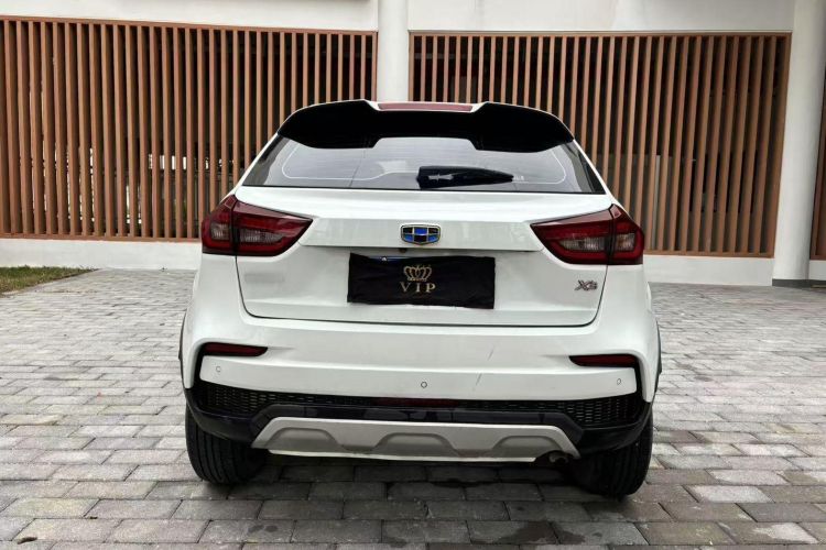 吉利汽车 远景X3 2020款 1.5L CVT尊贵型车身外观6004