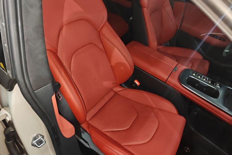 小米汽车 小米SU7 2024款 四驱超长续航高阶智驾Max版局部细节41