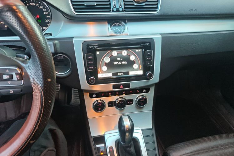 一汽-大众CC 2016款 1.8TSI 豪华型中控内饰16