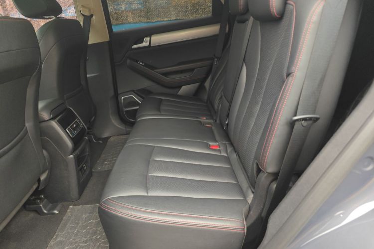 比亚迪 唐新能源 2018款 DM 2.0T 全时四驱智联创睿型 7座 国V中控内饰21