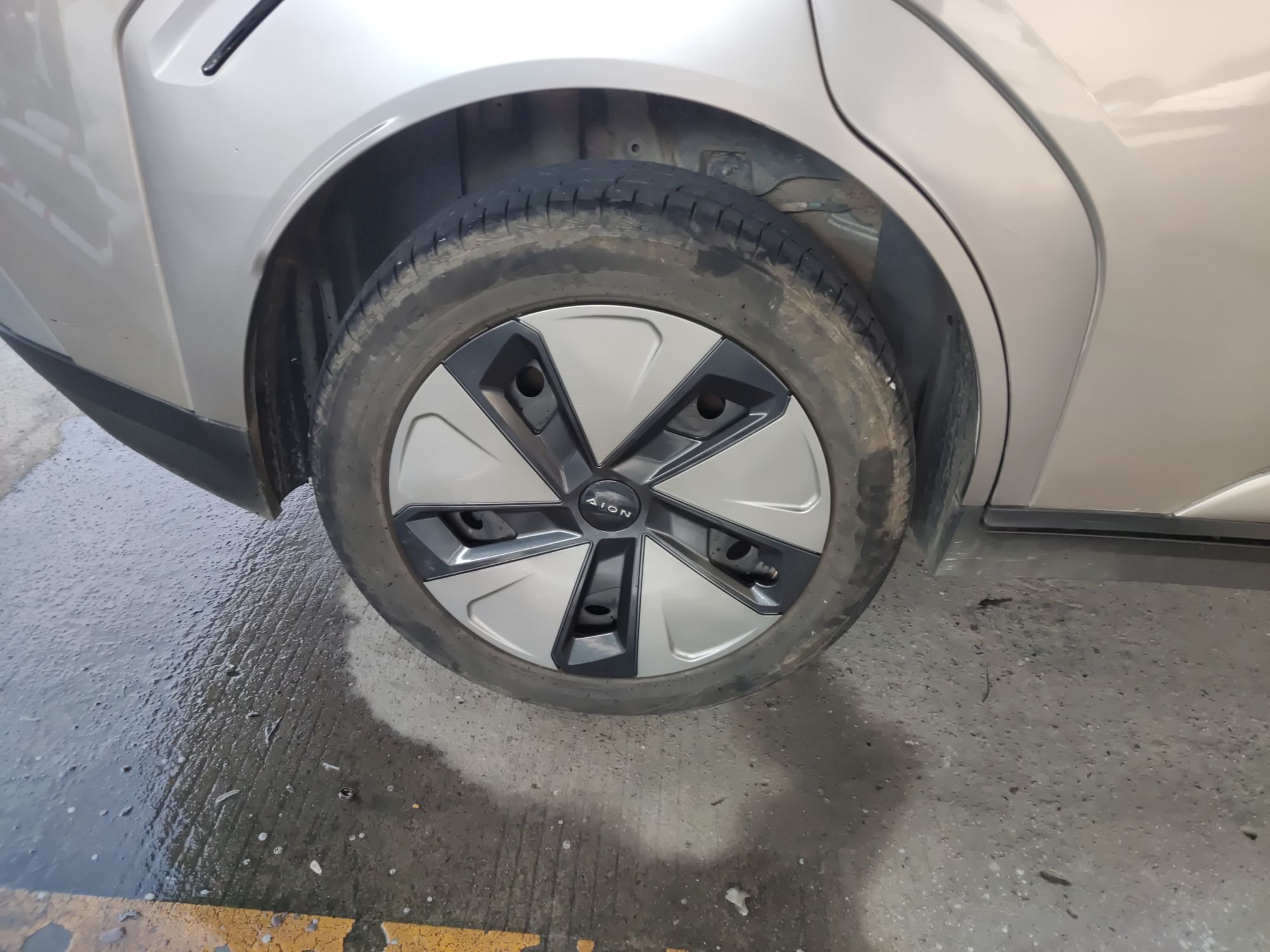 埃安 AION Y 2023款 Younger