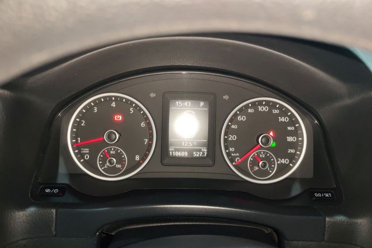 大众 途观 2016款 300TSI 自动两驱风尚版中控内饰14