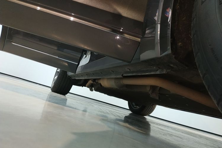 理想汽车 理想ONE 2021款 增程6座版局部细节9001