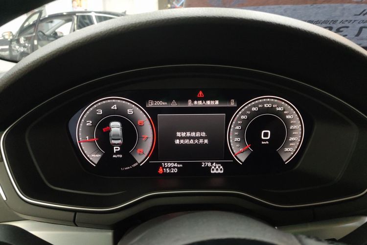 奥迪A4L 2024款 40 TFSI 时尚动感型中控内饰14