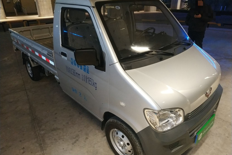 五菱汽车 五菱之光小卡 2023款 1.5L 单排LAR车身外观3