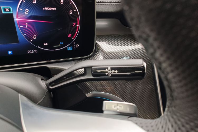 奔驰C级 2024款 改款 C 260 L 运动版中控内饰18