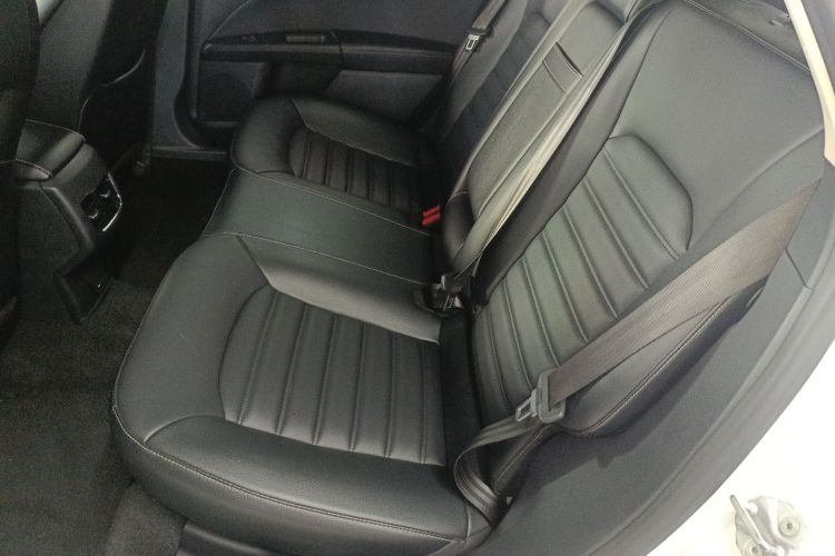 福特 蒙迪欧 2020款 EcoBoost 180 时尚型中控内饰7004