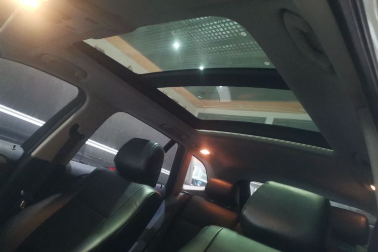 宝马X1 2014款 sDrive18i 领先型中控内饰22