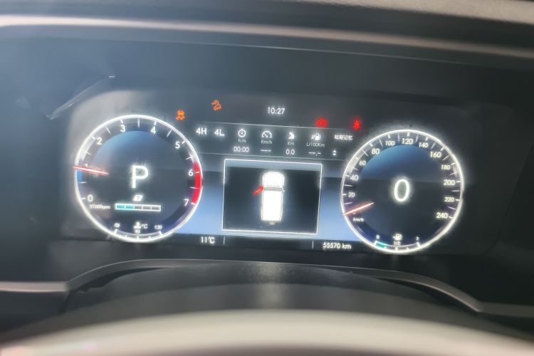 北京BJ40 2019款 2.0T 自动四驱城市猎人版旗舰型 国V中控内饰14