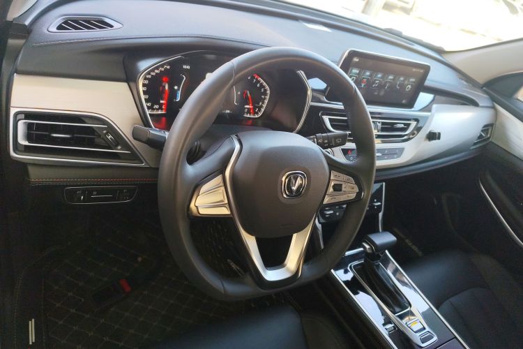 长安CS75 2020款 280T DCT豪华型 国VI中控内饰12