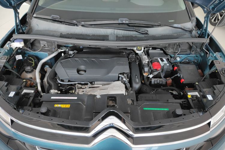 雪铁龙 天逸 C5 AIRCROSS 2021款 400THP 悦享型机舱底盘24