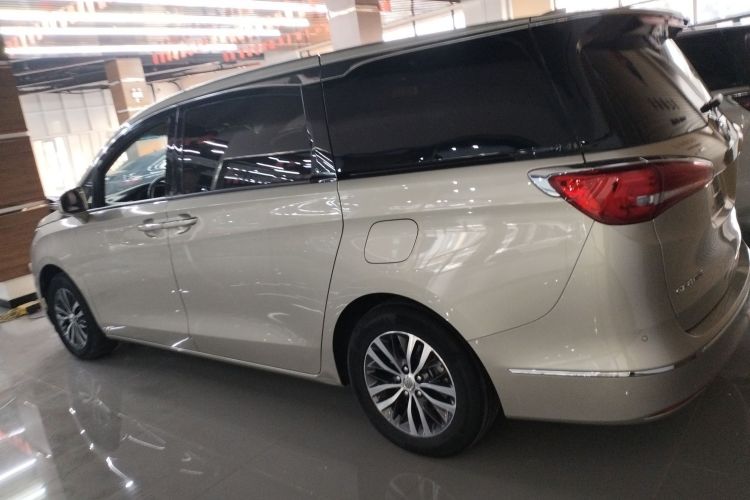 别克GL8 2018款 ES 28T 豪华型 国VI车身外观4