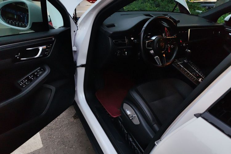 保时捷 2020款 Macan 2.0T中控内饰7003