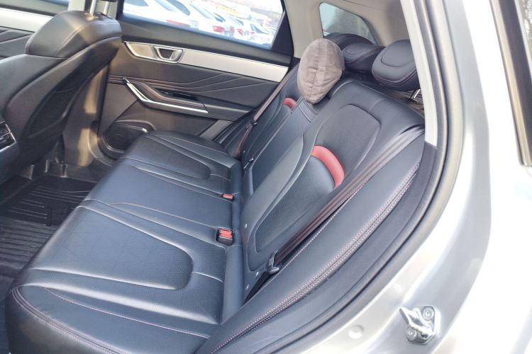 奔腾T99 2021款 20TD 自动机长版中控内饰21