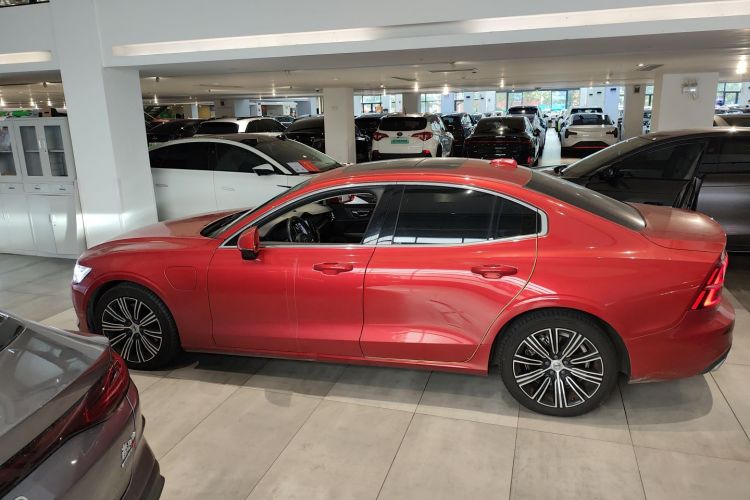 沃尔沃S60新能源 2021款 T8 E驱混动 四驱智逸豪华版车身外观6003