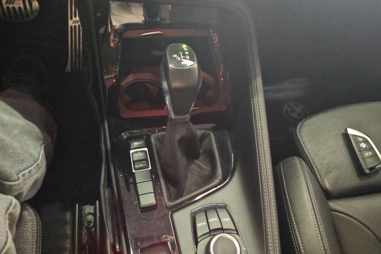 宝马X1 2019款 sDrive18Li 尊享型中控内饰18