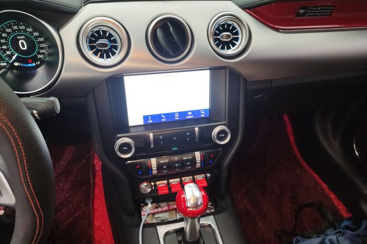 福特 Mustang 2019款 2.3L EcoBoost中控内饰16