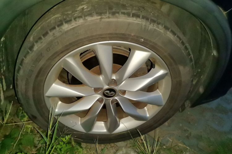 英菲尼迪QX50 2018款 2.0T 四驱菁英版车身外观6002