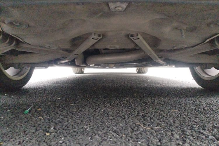 奥迪A6L 2017款 45 TFSI quattro 运动型局部细节9009