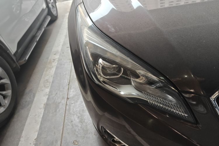 别克 昂科威 2018款 20T 两驱豪华型车身外观8