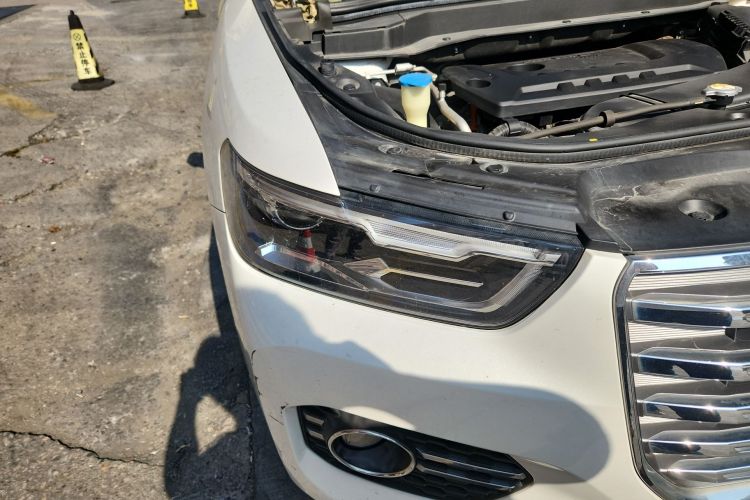 哈弗H6 2017款 红标 2.0T 自动两驱智尚型车身外观8