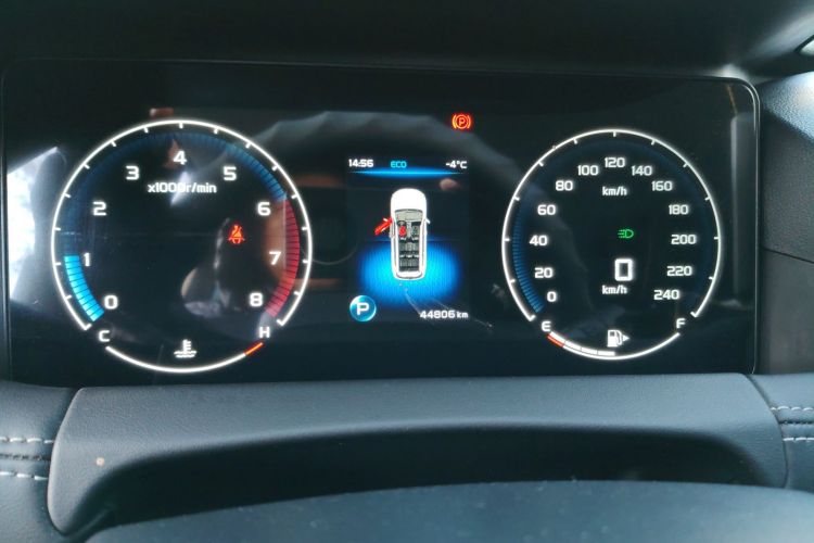 吉利汽车 豪越 2020款 1.8TD 自动舒适型 7座中控内饰14