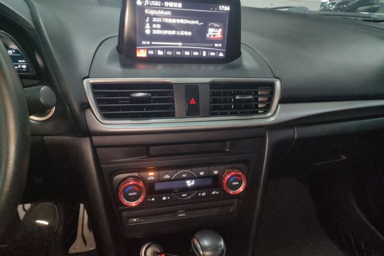 马自达3 昂克赛拉 2017款 三厢 1.5L 自动豪华型 国V局部细节16