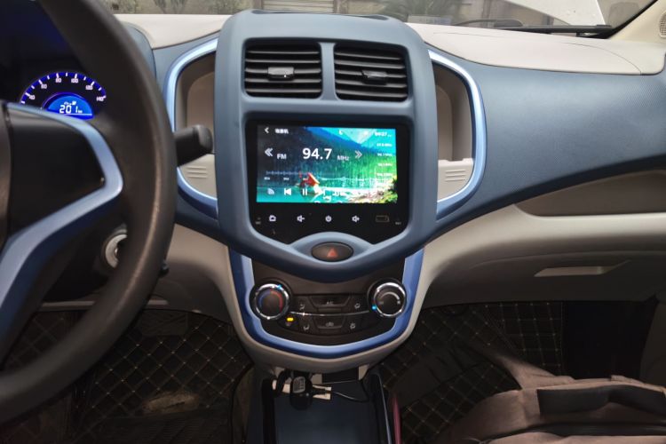 长安欧尚 奔奔E-Star 2021款 国民版 多彩款 磷酸铁锂（31.86kWh）中控内饰16