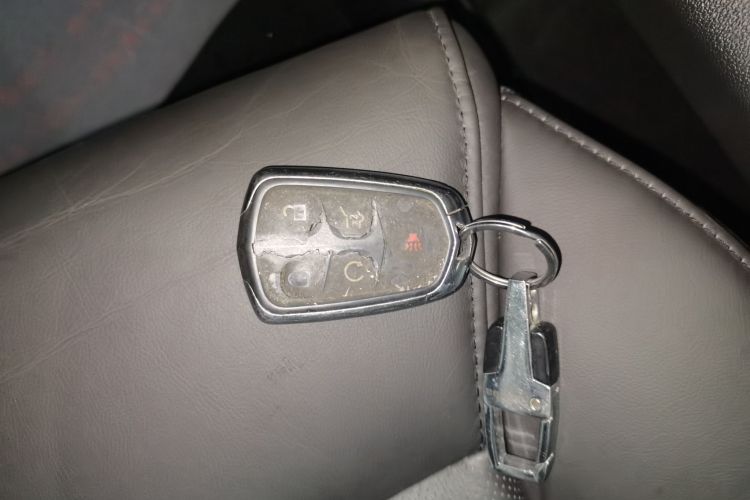 凯迪拉克XT5 2017款 周年庆版 25T 豪华型中控内饰7001