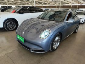 欧拉闪电猫 2022款 555km 尊贵版